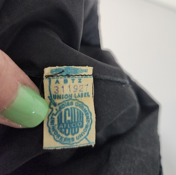 Vintage Formal Gown With Shawl. Made By Ladies Garment Union. Size XS - Picture 7 of 10